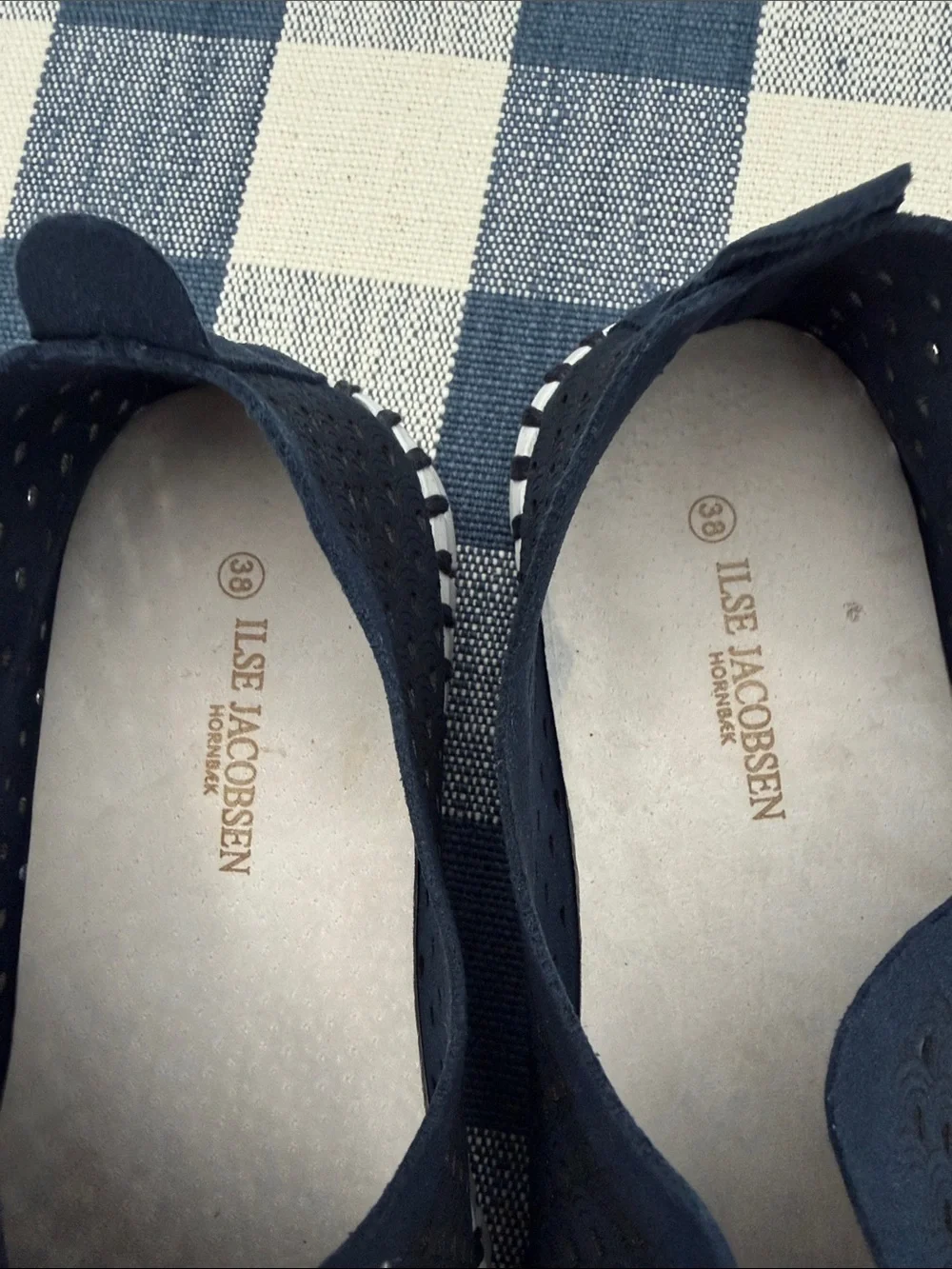 Ilse Jacobsen Navy Perforated Slip-On Flats size 7.5/38